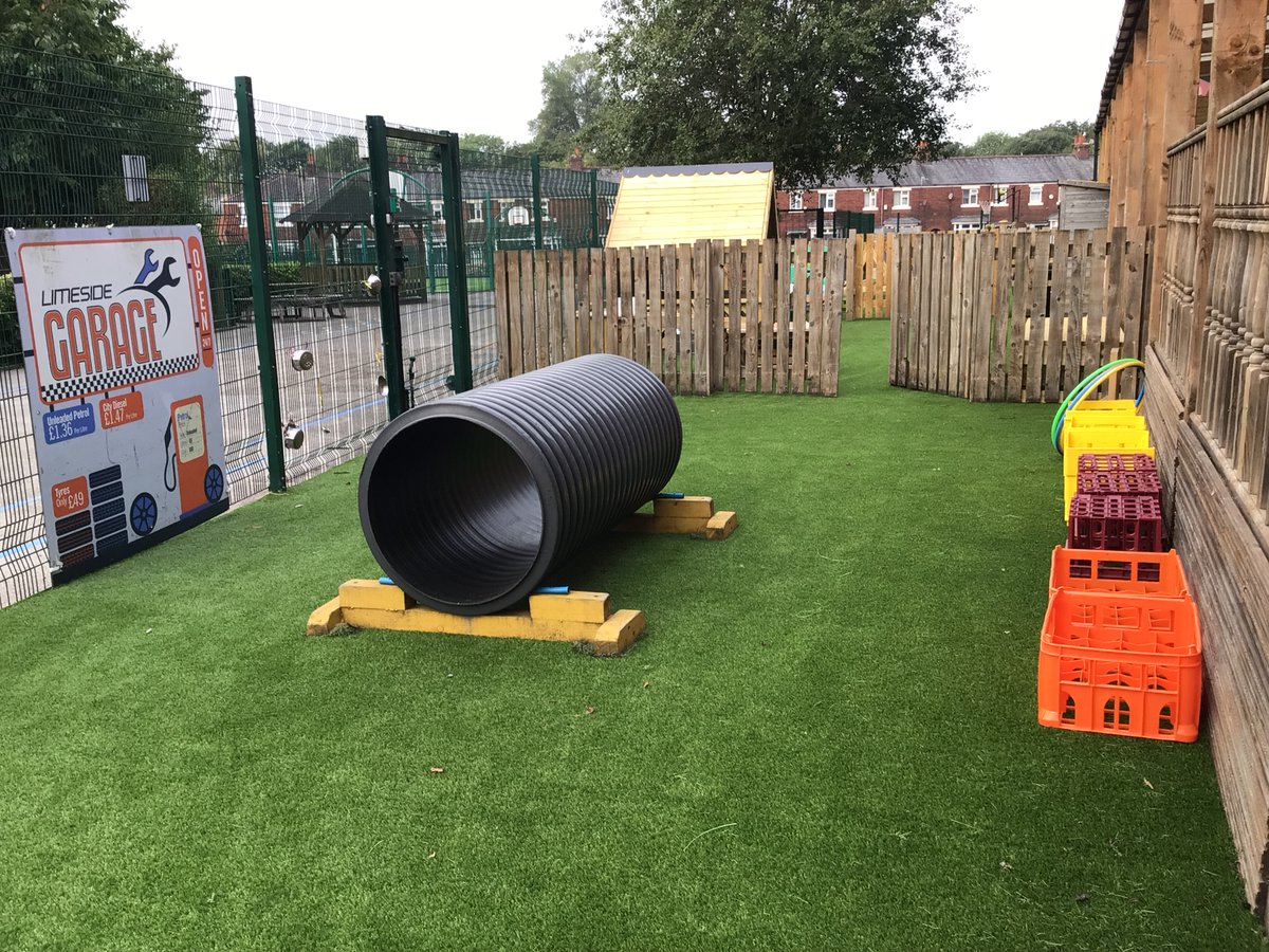 We are ready to welcome our Little Hubbers this afternoon! We can't wait to see you and share our new outdoor area designed and created by #pentagonplay
