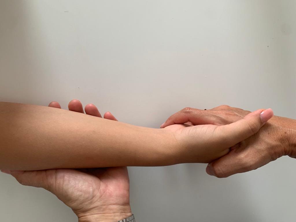 AuxiliumCoop's tweet photo. #8settembre Giornata Mondiale della #fisioterapia, una professione fondamentale per il diritto alla #salute. Un pensiero ai tanti #fisioterapisti di #coopauxilium che lavorano a casa dei pazienti, negli ospedali, nelle RSA, nei centri di riabilitazione #fnofi #WorldPTDay https://t.co/jVpzU1Kyxu