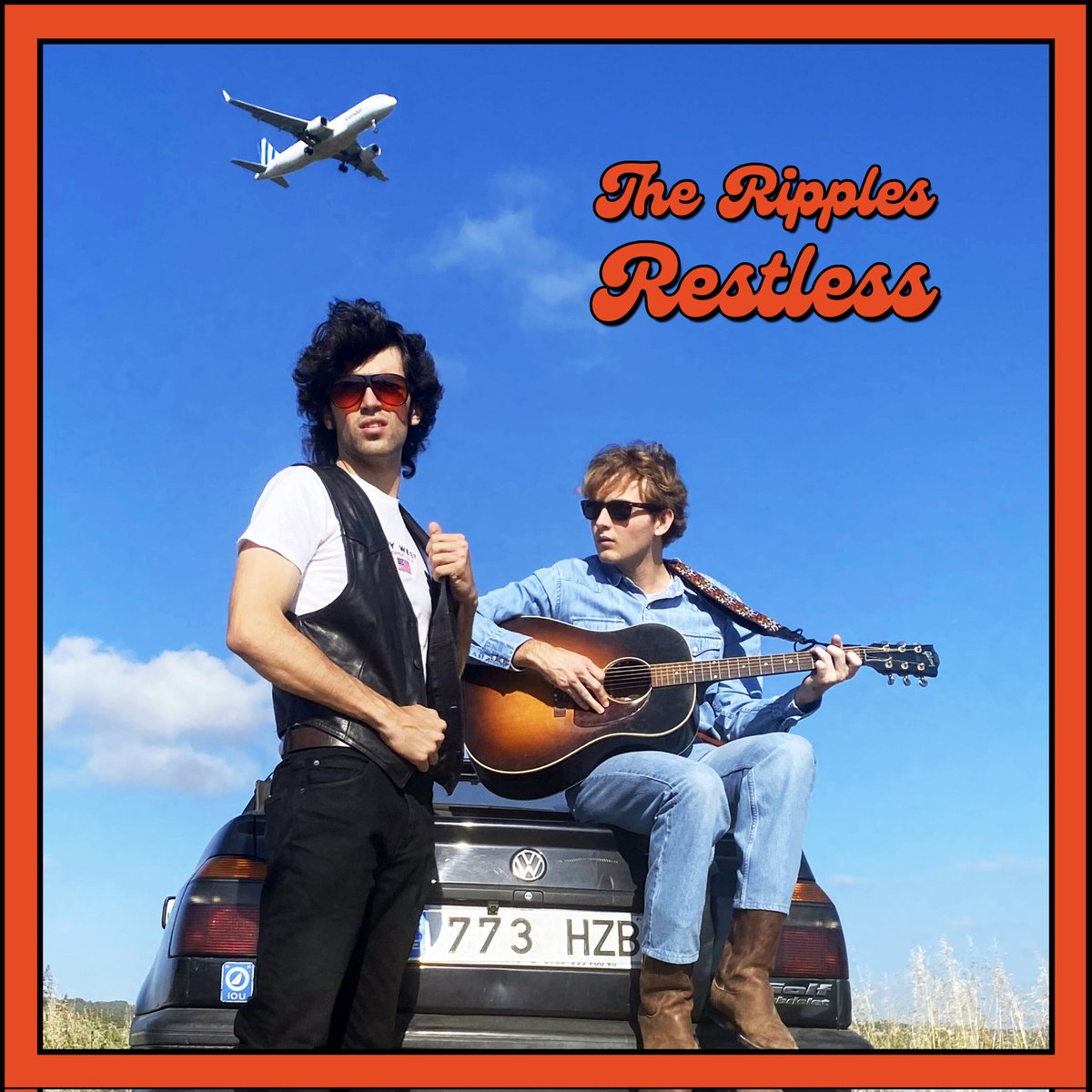 Muy contentos del lanzamiento de hoy: @los_ripples con su "Restless" sonando a todo trapo en nuestro estudio 🕺🎸🔊