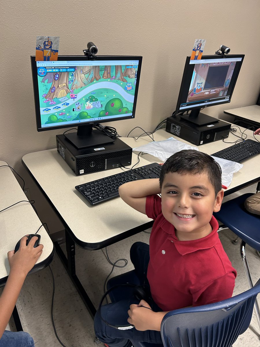 Olivia Gunnoe (@ogunnoe) on Twitter photo Computer Fundamentals for our kinder Hurricanes was so fun today! They were so excited to use a mouse 🤩 <a href="/DRE_Hurricanes/">Dora Romero Elem</a> Computer Fundamentals for our kinder Hurricanes was so fun today! They were so excited to use a mouse 🤩 <a href="/DRE_Hurricanes/">Dora Romero Elem</a>