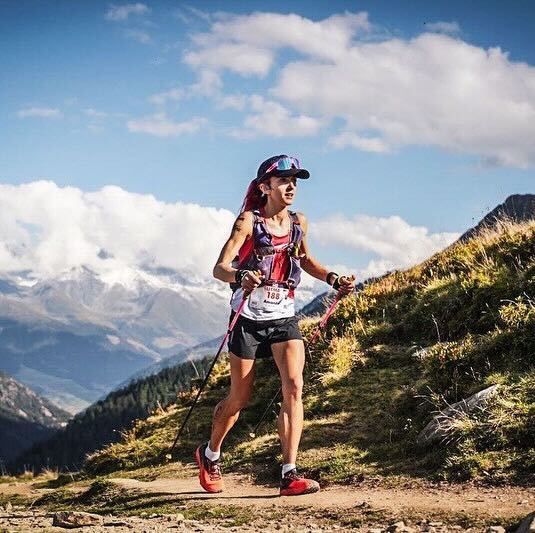 runinrabbit's tweet photo. Congratulations to #rabbitPRO Amanda Basham for her incredible race at UTMB, finishing 19th in a strong women’s race.
“I was close to giving up, but I didn’t. I always want to show my kids that you can’t just give up when it’s hard and you can do so much more than you think.” https://t.co/4snlIl0EiN