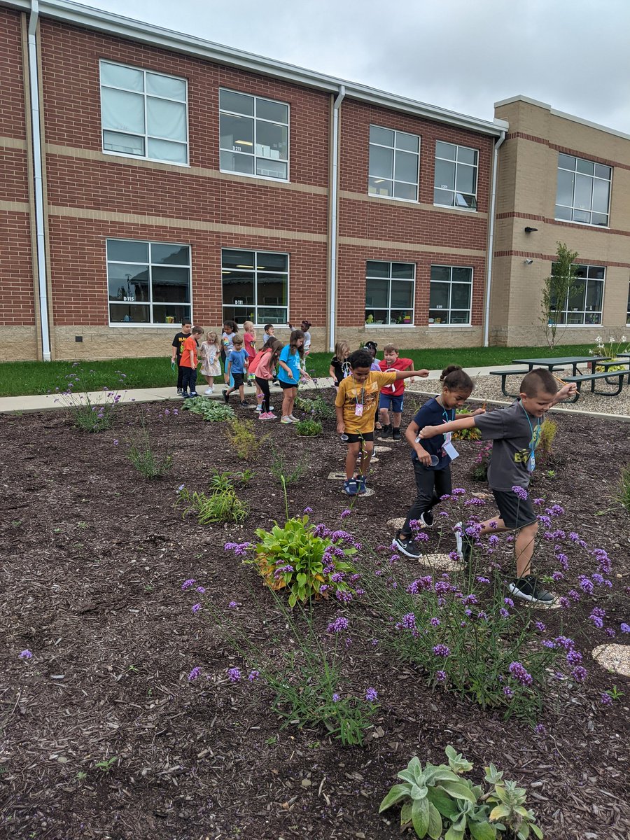 It was a perfect morning to explore our childrens garden <a href="/BPEStitans/">Brook Park Elementary School</a> ! The kids learned about plants, tasted raspberries &amp; tomatoes, and dug up a carrot! Next we'll take this hands-on learning experience and begin our writing unit on personal narratives by writing it!