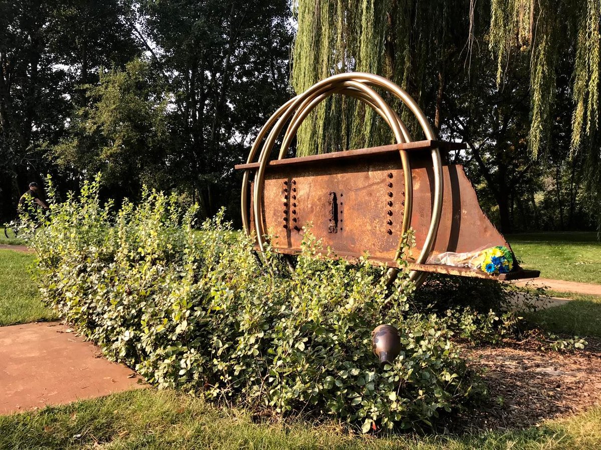 September 11, 2001 🇺🇸 We will never forget. Today, we honor those who were killed, their loved ones, and the first responders who rushed in to save thousands of lives. Reflect at the World Trade Center Memorial at Idaho Fallen Firefighters Memorial Park.