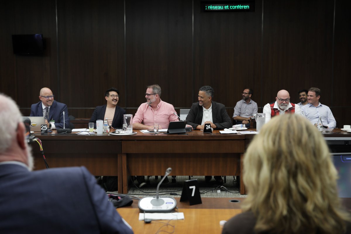 theJagmeetSingh's tweet photo. Great hearing from @CanadianLabour yesterday about all the issues workers are facing. From securing Pharmacare and anti-scab legislation to fighting for good jobs and higher wages, New Democrats have your back! https://t.co/7Hgjivko1g