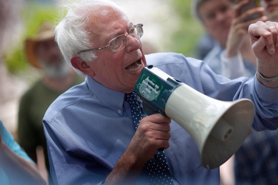 Happy 82nd birthday to our friend, comrade and Organiser-In-Chief @BernieSanders! 🎉