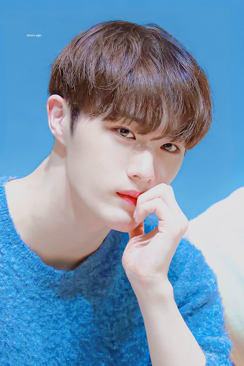 잊지 마 너는 누군가의 하루를, 누군가의 삶을 특별하게 만들어줄 수 있는 사람이라는 걸

201121 #CIX #현석 #윤현석