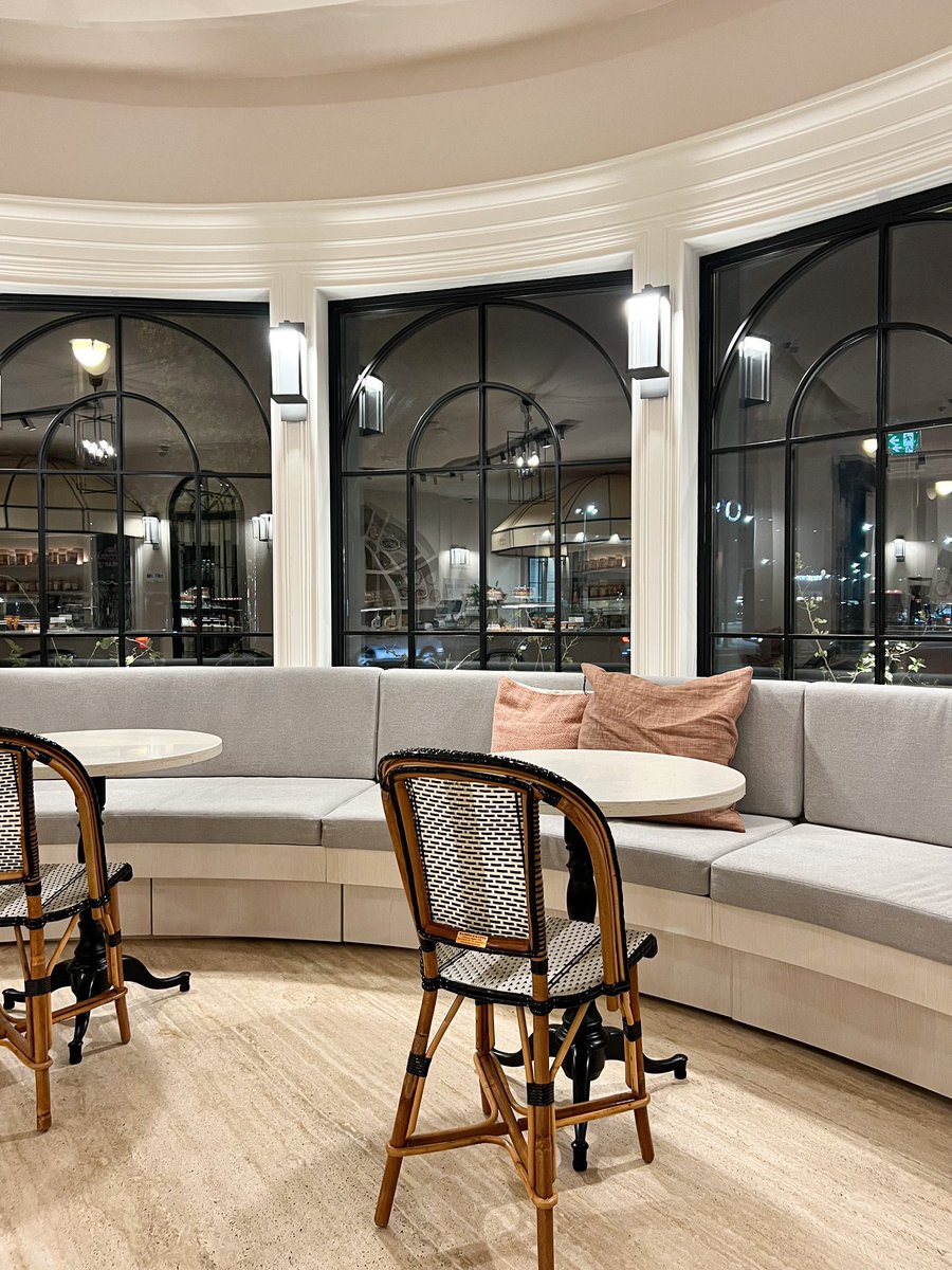 قهوة الجمعة في سُكر الندى🩷