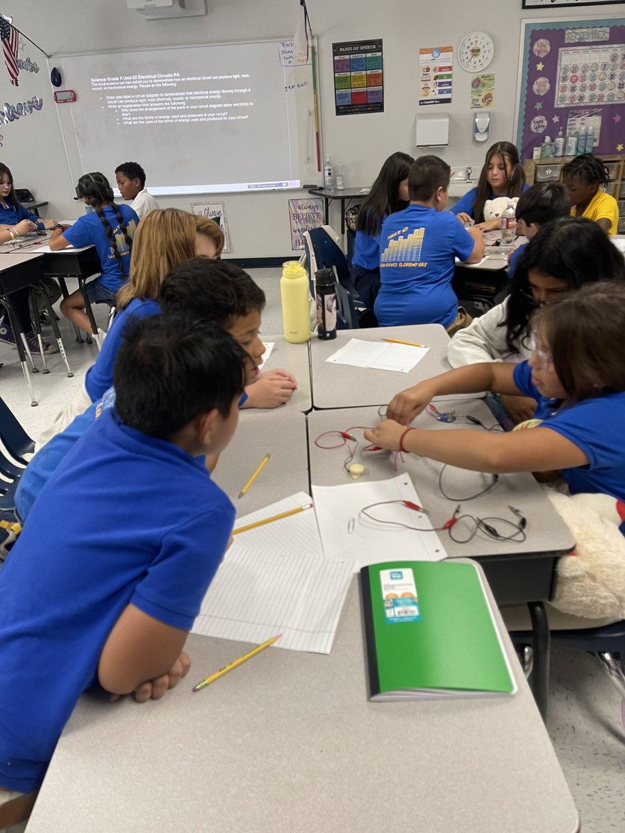 Elaine Whitman tweet media