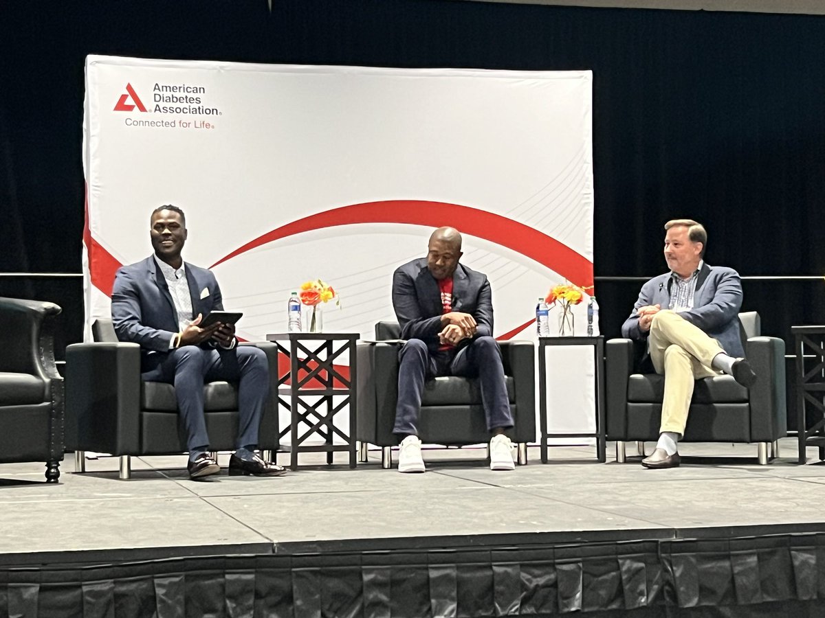 HughesHeroes's tweet photo. #Diabetesrelatedeyedisease affects around 8 million Americans, a number expected to double by 2050. With regular eye exams and #diabetes risk assessments, and continued efforts by the ADA like our event
 today, we can change that. 👊 #EyeHealthEquitySummit https://t.co/jre4V11QG1