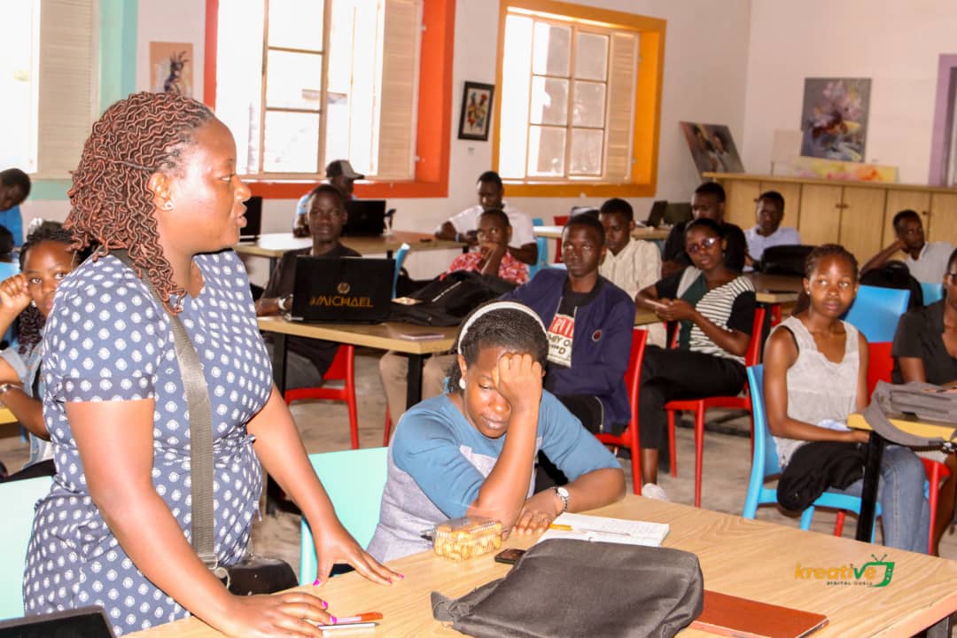 KreativeCampus's tweet photo. #CapitalConnect was a resounding success today. 🌟
Young innovators shared opportunities in September, dreams found possible support, and connections were forged. 💡
A big thank you to all who made this event incredible. 🙌 Stay tuned for more empowering opportunities! 💪 https://t.co/eoB8BGHgas