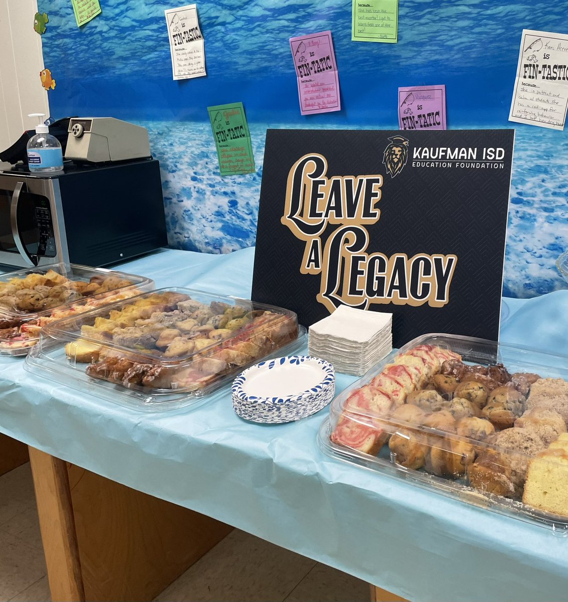 KaufmanEdFound's tweet photo. 🦁 Today we KICKED OFF our 1st ever Friday Foundation Day! 🦁
📣 Friday Foundation Days will be held the first Friday of each month.  The Education Foundation brings breakfast and morning encouragement to a KISD campus.

September Campus Highlight: 
***Phillips Elementary School! https://t.co/NpjwmI1MTC