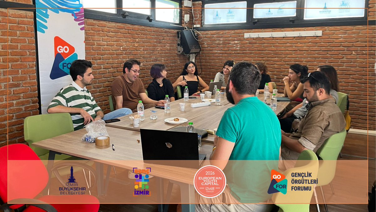 Gençlik teması ile düzenlenen 92. İzmir Enternasyonal Fuarı kapsamında 06-07 Eylül tarihlerinde Avrupa Gençlik Başkenti unvanını kazanmış şehirlerin ekipleriyle, Türkiye'den belediyelerle, 2026 Avrupa Gençlik Başkenti ekibiyle ve İzmir'den gençlik örgütleriyle buluştuk.
