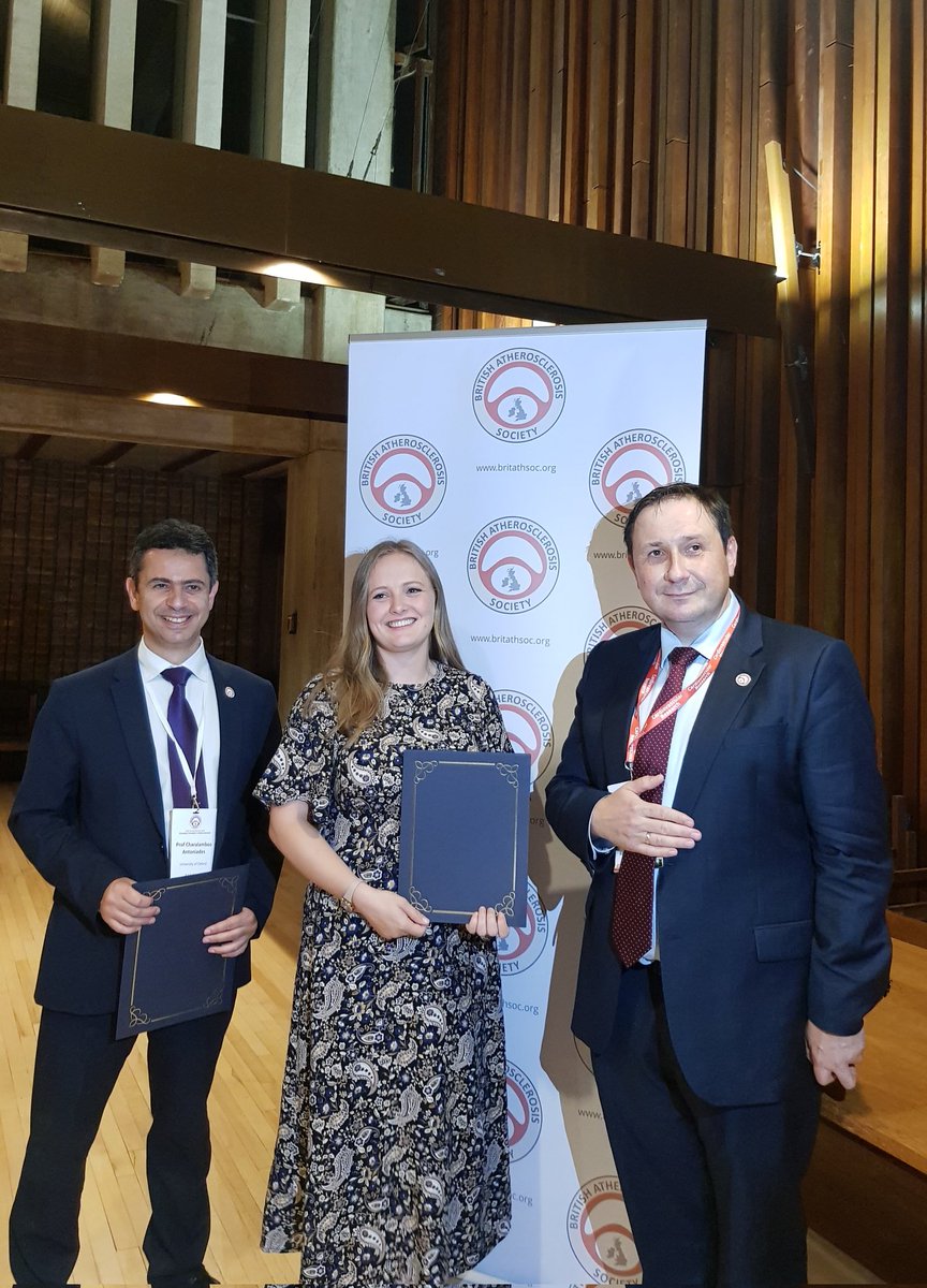Congratulations to joint winner of the @britathsoc Early Career Investigator Award: Lucy McShane for her work on 'TAM receptor Axl loss accelerates atherosclerosis in mice via regulation of SMC transdifferentiation & plaque calcification' #BAS2023 #CVD #CardiovascularResearch