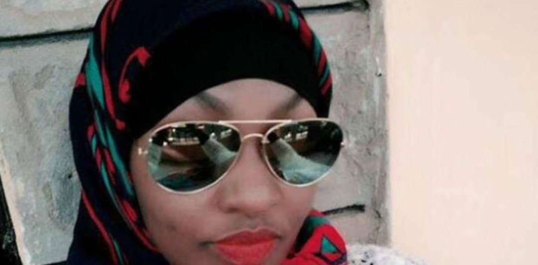 CTP_Kenya's tweet photo. #AlShabaab is using women to soften ideologies, spy, traffic weapons, recruit & spread propaganda.
#VioletKemunto wife of #DusitTerrorAttack mastermind #AliSalimGichunge is among 'Jihadi brides' supporting the evil agenda.
Lets protect women from misuse by terror groups.
#ACT https://t.co/RM1uLftGPU