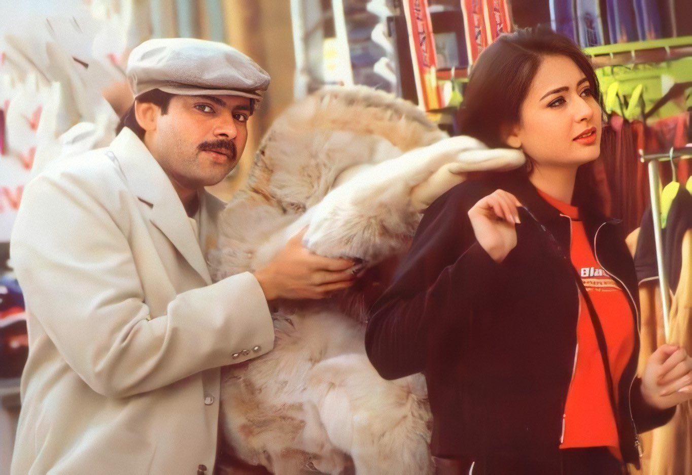 F5gCDK_bAAAMSOu?format=jpg&name=large