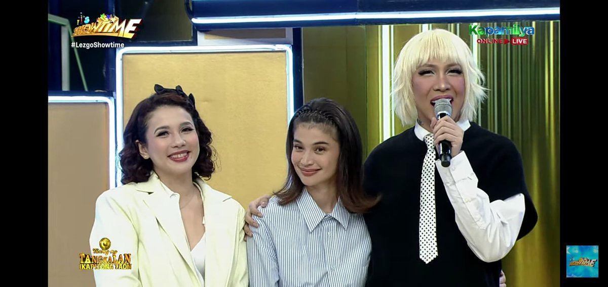 JrMediran's tweet photo. Cuteness Overload...ππ
@annecurtissmith @anakarylle @vicegandako @itsShowtimeNa
#LezgoShowtime #TawagNgTanghalan #Vensor https://t.co/K5x76ubmOm
