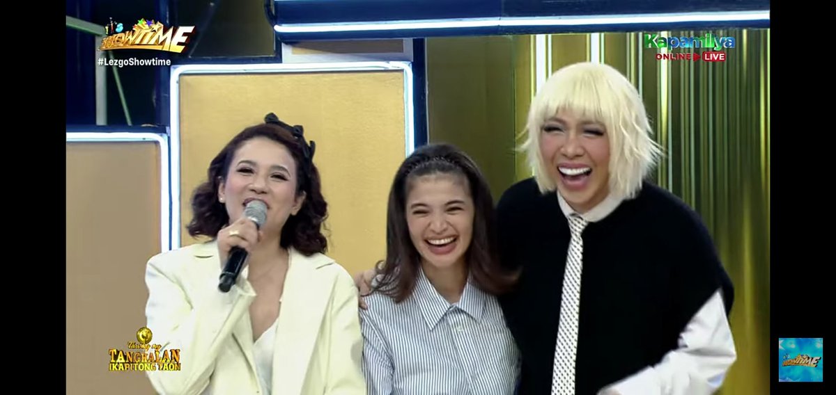 JrMediran's tweet photo. Cuteness Overload...ππ
@annecurtissmith @anakarylle @vicegandako @itsShowtimeNa
#LezgoShowtime #TawagNgTanghalan #Vensor https://t.co/K5x76ubmOm