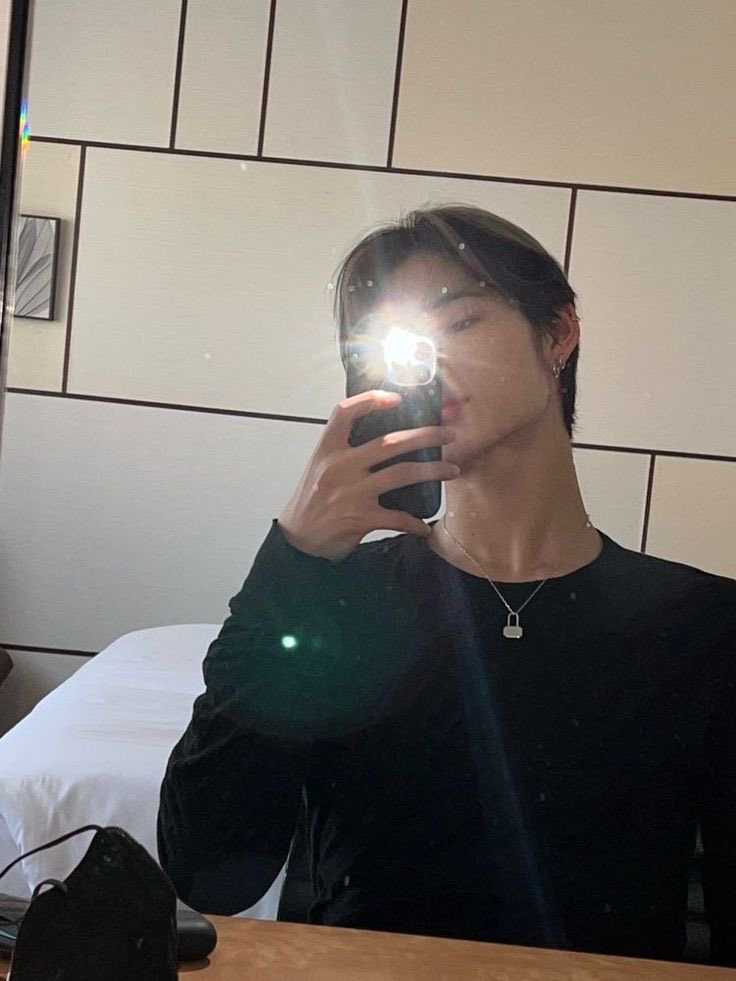 lee tweet media