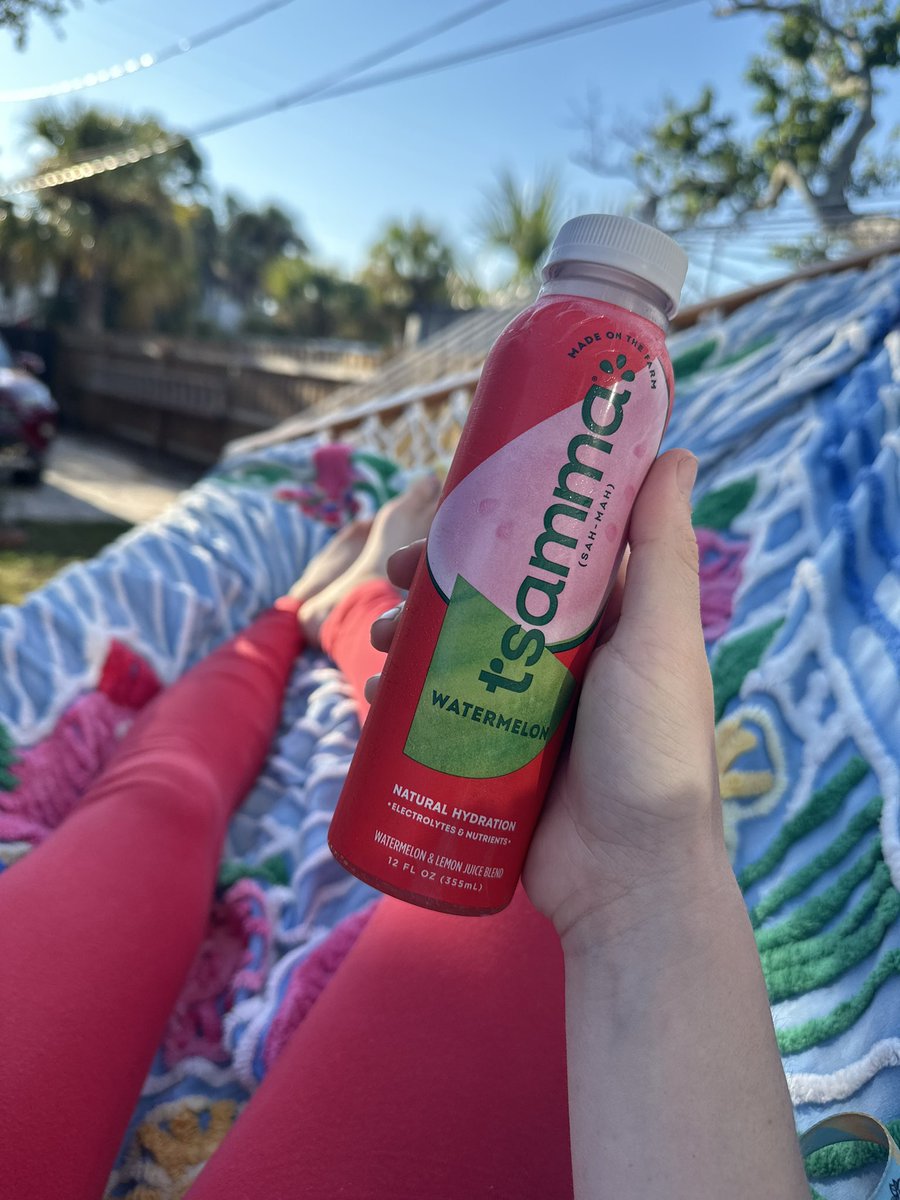 onplanetpaige's tweet photo. Watermelon juice first🥇🌅 https://t.co/ki2mnYCxBb