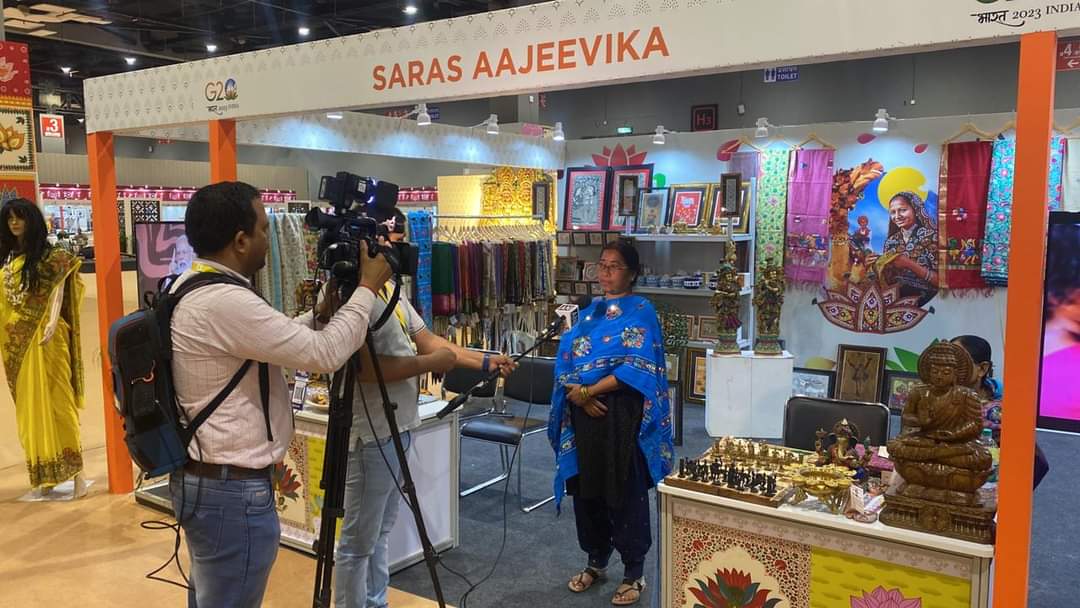 USRLMUTTARKASHI's tweet photo. On the occasion of G20 Leader Summit New Delhi Craft Bazar organized by MORD at Pargati maidan New Delhi. Our State Self-Help Group from Khatima, US Nagar is participating. #NRLM #usrlm https://t.co/B0h4aw2vRA