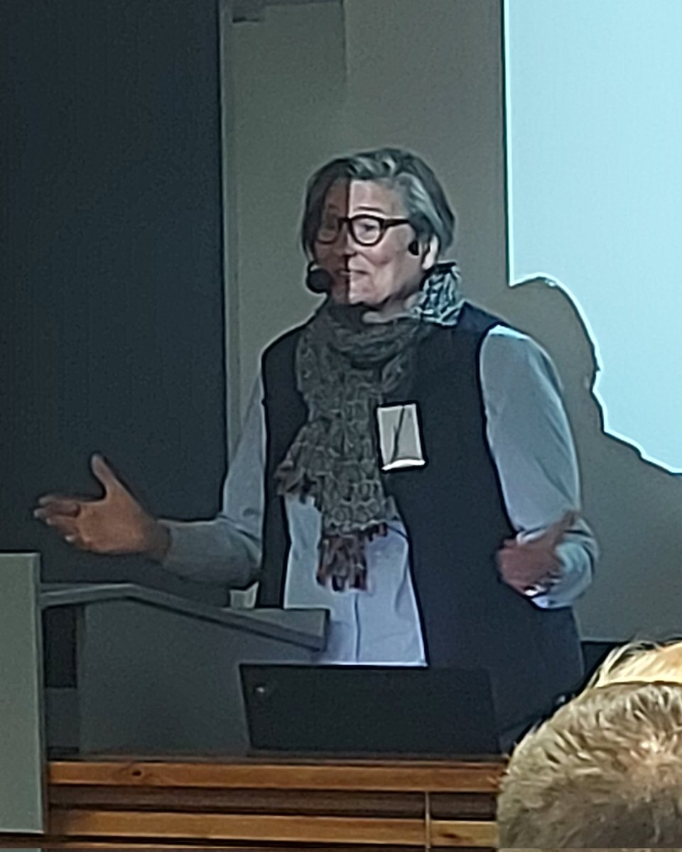 EKP:n rahapolitiikan kiristys alkaa kunnolla tuntua Suomessa. Talouden pyörät hidastuvat, korolla on merkitystä. Suomen kasvu on pysähtynyt. Tämä on iso juttu. @heleniustiina #yrittäjät #yrittäjänvapaapäivä #rokua