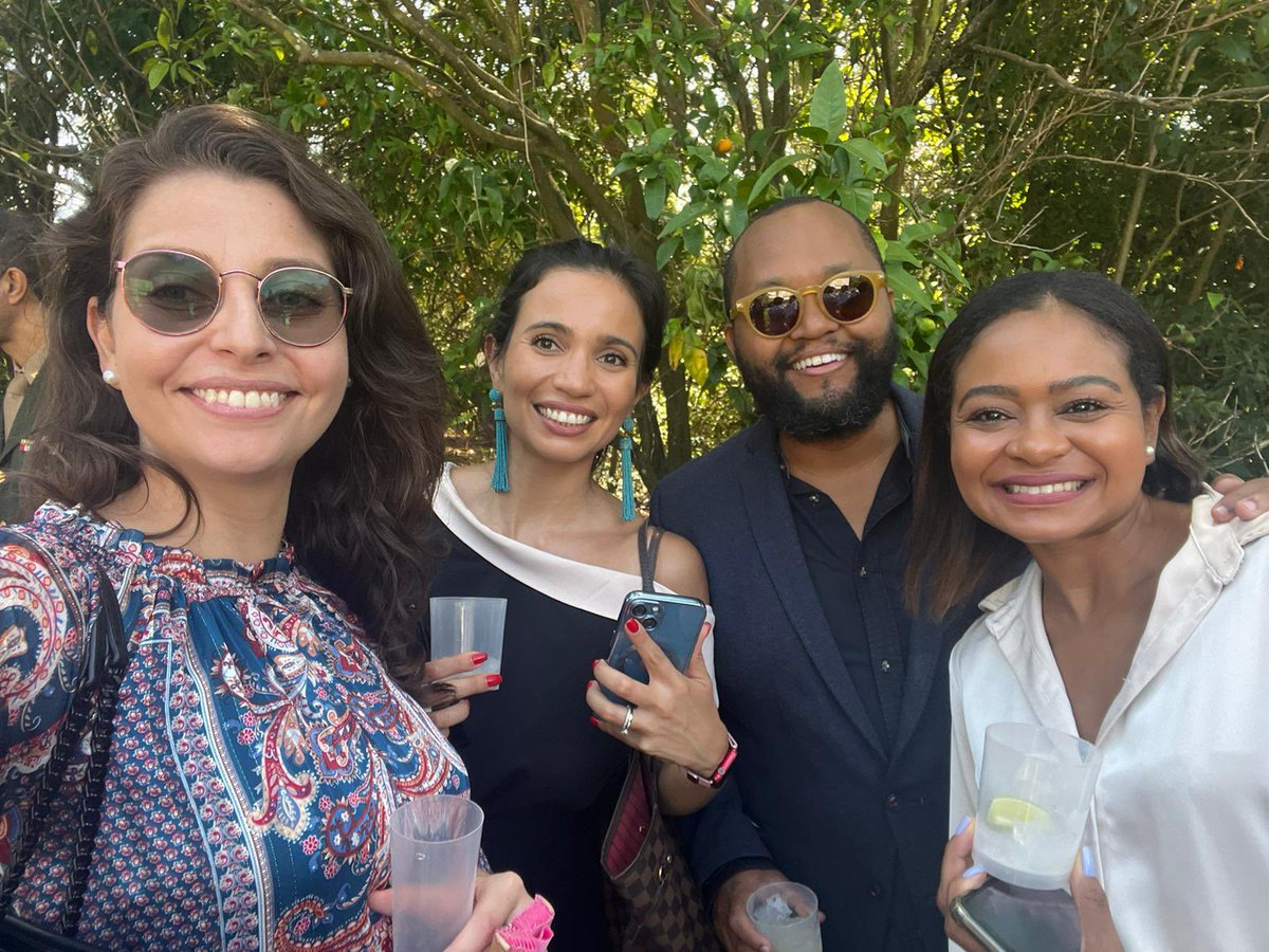 ojordanalves's tweet photo. Os haters que lutem lol @amandalimajor @giumiranda https://t.co/pt7El4Ts66