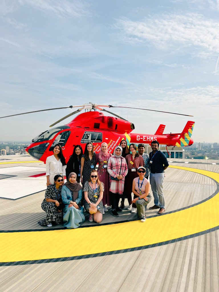 Highlight of @CCRFbartshealth Team away day 2023! Thank you to the amazing @LDNairamb for accomodating us! 🚁 #teamgoals #teambartshealth #bepartofresearch