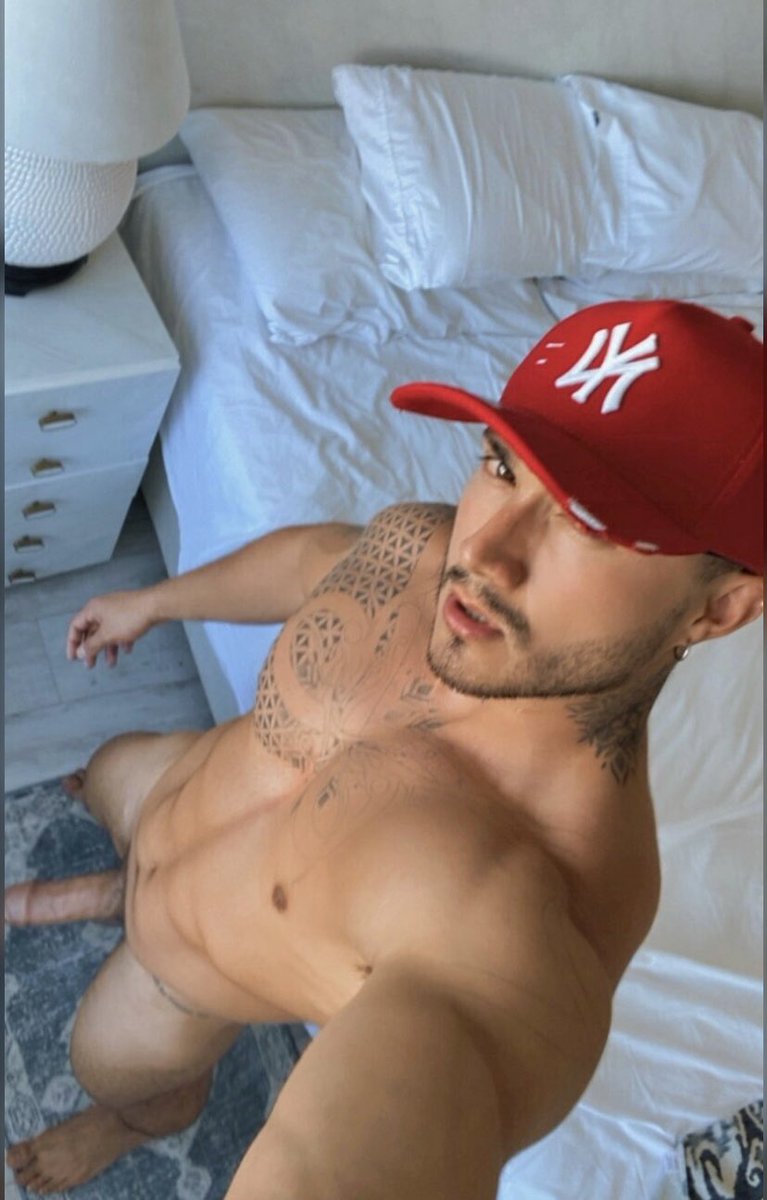 THIAGODUMONTT's tweet photo. I want to break an ass 🍑 Lend me yours, show me in comments

 subscribe to my onlyfans promotion 50% OFF / LINK IN BIO https://t.co/bG22u8W3eh