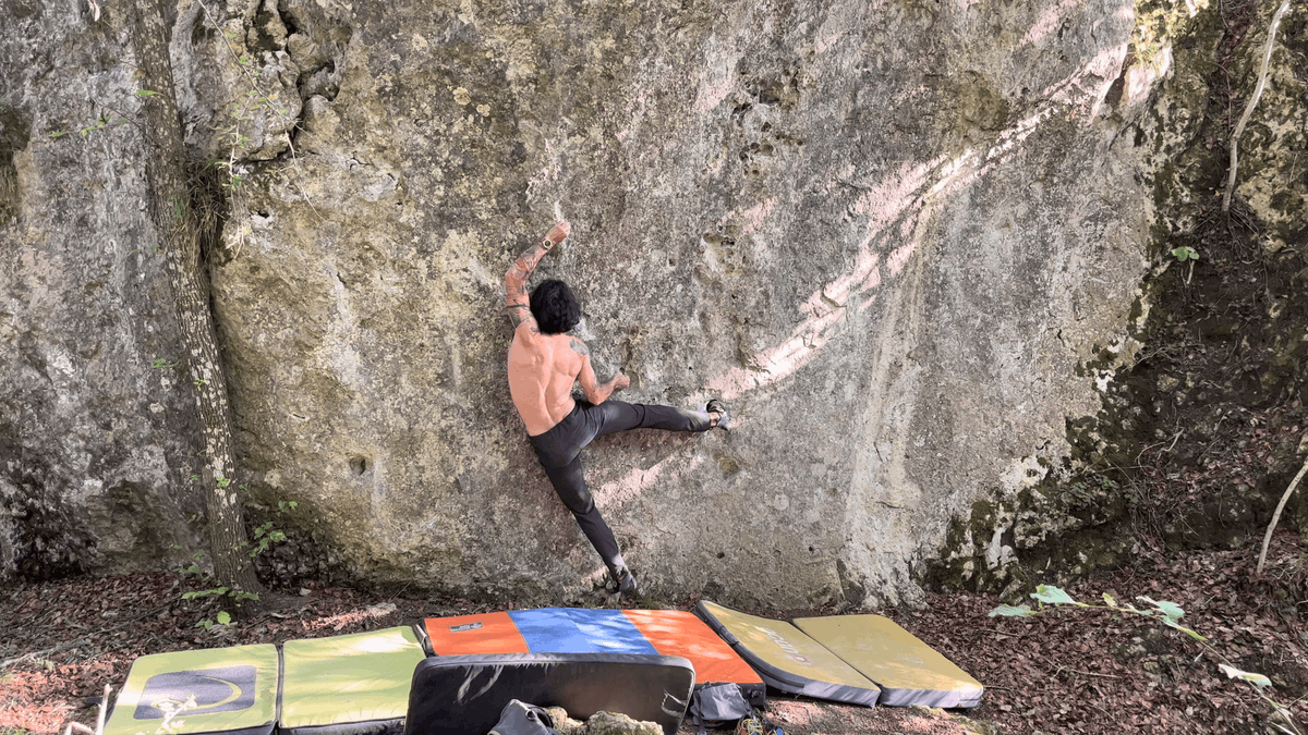 OS2O_'s tweet photo. DYNAMIC LITE PANTS
Javi Marín, ha probado estos pantalones ultraligeros y fabricados en tejido mono-capa DYNAMICLite en, destacando su versatilidad, comodidad, ligereza y protección.
¡No te pierdas su presentación en acción!
👉🏼 https://t.co/TGdMXrzBws
#OS2O #FastandLight https://t.co/TKuxSoSfhM