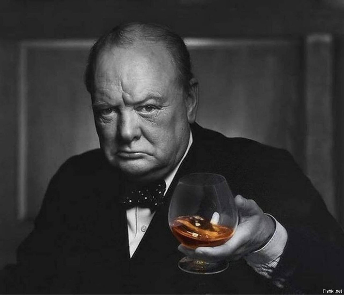 Пятница с Уинстоном!

"Хороший коньяк подобен женщине. Не пытайтесь взять его штурмом. 
Понежьте, согрейте его в своих руках прежде, чем приложить к нему губы".