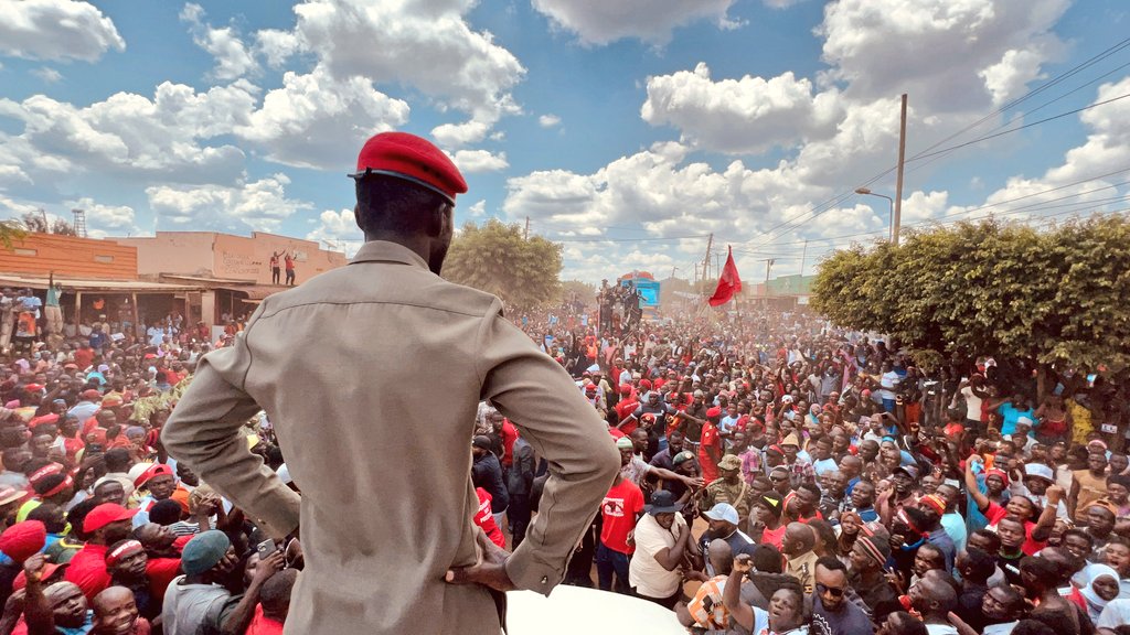 HEBobiwine's tweet image. Luweero, we are still coming.