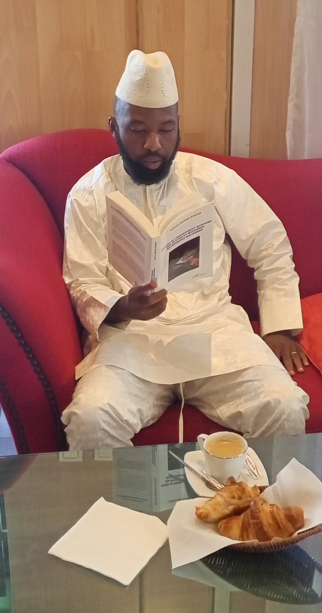 06BOUBA's tweet image. Mon #VendrediLecture 
#partagelecture 
&quot; L&apos;accès au financement bancaire des petites et moyennes entreprises maliennes&quot; de Dr Kadiatou SANOGO N&apos;DOURÉ. 
1/2
#booktwt #Economie #economy