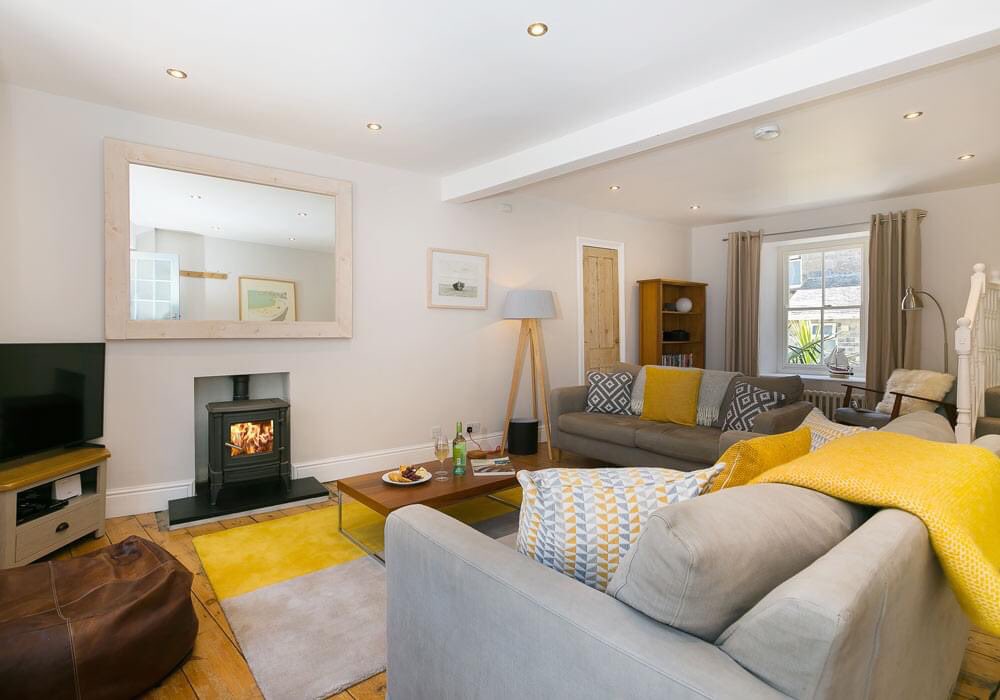 So St Ives tweet media