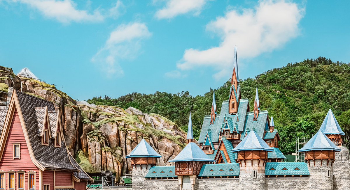 The first ever Frozen-themed land, “Arendelle World of Frozen” is opening at  Hong Kong Disneyland on November 20, 2023, almost 10 years after the movie debuted. #FrozenLand #Arendelle
