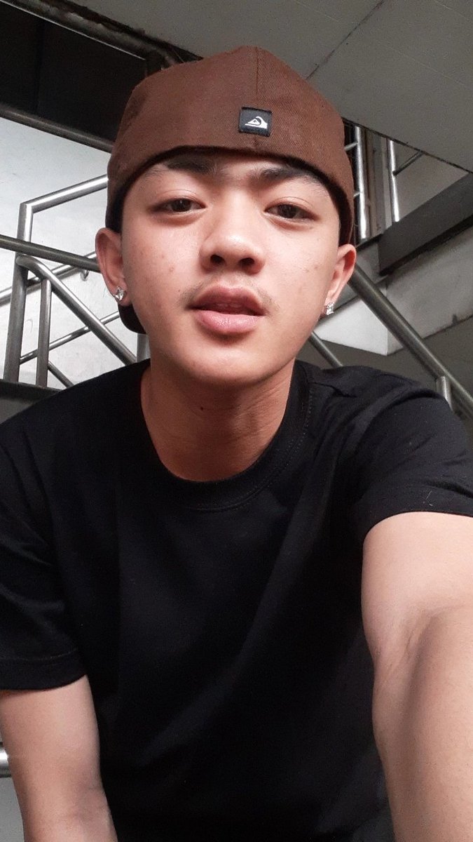 Magnitude_bon's tweet photo. Good day maam/sir

On duty @MagnitudeBoni 
Available po ako ☺
Book now 
Magnitude_theraBon

@MagnitudeSpa 
@MagnitudeBoni https://t.co/pICzV3ip66