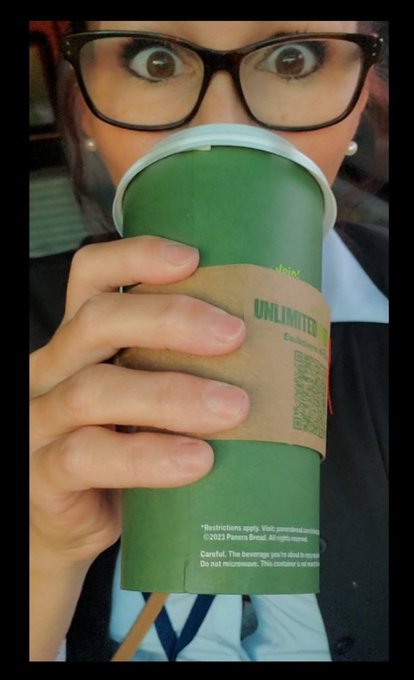 That Friday morning ☕️ Face!https://t.co/ncHFpHzjhI https://t.co/tK8FLhKsvG<a href="/tag/momlife"class="tags"><span>#momlife</span></a><a href="/tag/queen"class="tags"><span>#queen</span></a><a href="/tag/charlotte"class="tags"><span>#charlotte</span></a><a href="/tag/fridaymotivation%20"class="tags"><span>#fridaymotivation </span></a>