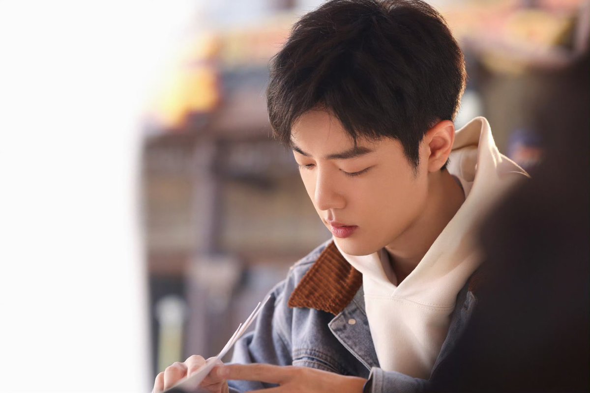Xiao_Xinxin98's tweet photo. 230908 Xiao Zhan Studio weibo update 

Replenish energy with Sheng Yang ♥️

#XiaoZhan #XiaoZhanxShengYang https://t.co/xSsvda0yq6