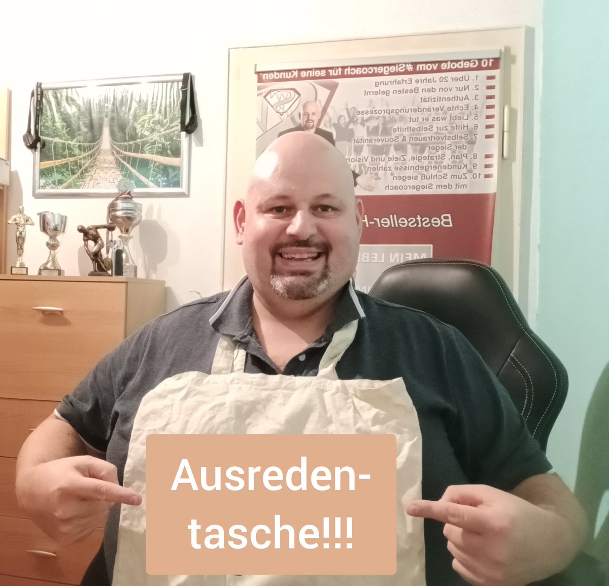 Mentaltrainer1's tweet photo. Wer kennt nicht die #Personen, deren #Ausredentasche mit vielen #Ausredenzetteln gefüllt ist? Nicht nur die #Ausreden sind schlimm, sondern das die Personen suchen, die Sie die #Schuld in die #Schuhe #schieben können! https://t.co/sCSQhqghR0