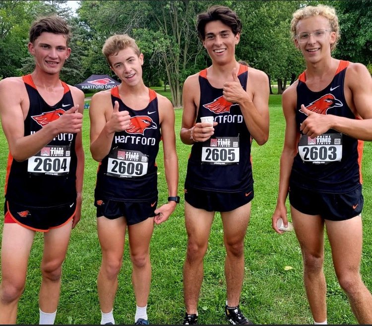 HUHS Boys Cross Country tweet media
