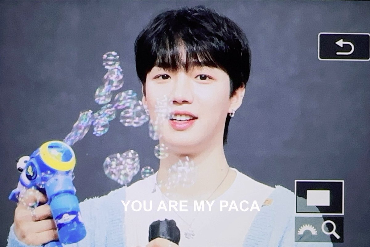 YOUAREMYPACA's tweet photo. 230908 팬싸

이겼다🫧 

#임영민 #LIMYOUNGMIN @LYM_offcl https://t.co/sZw0ZebtRn