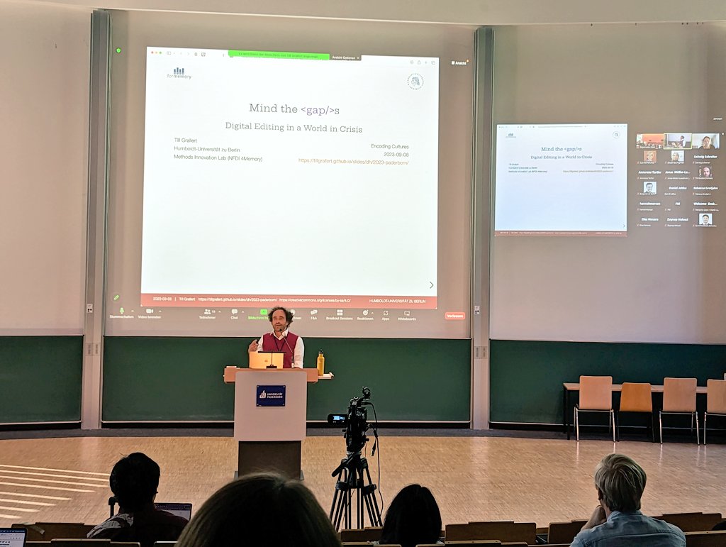 At @teimec2023 #TEIMEC2023  @tillgrallert starts his closing keynote lecture 'Mind the <gap/>s: Digital Editing in a World in Crisis' sitzextase.de/slides/dh/2023…