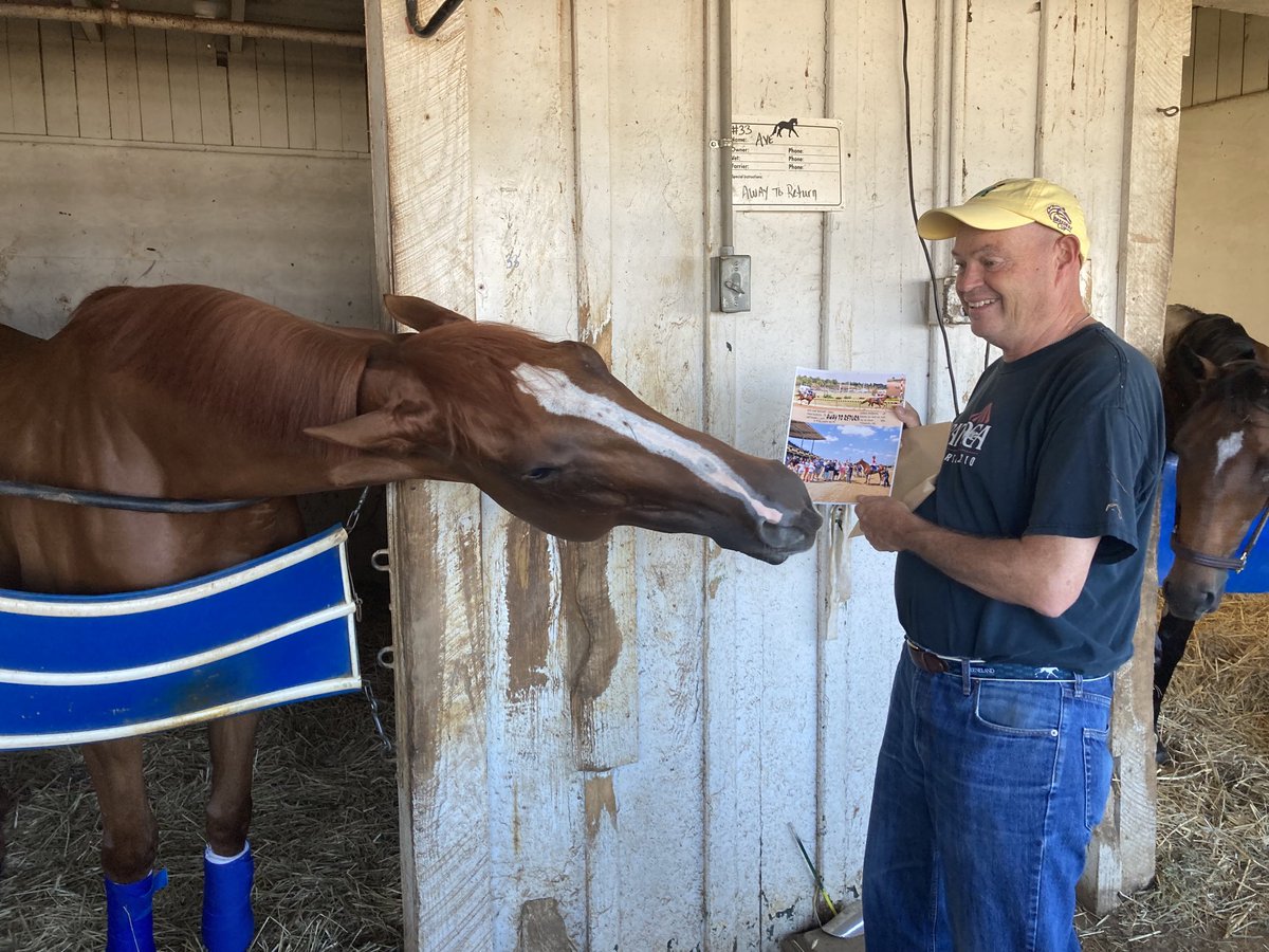 kokhorseracing's tweet photo. Great to show #Away To Return her win photo from #Timonium ⁦⁦@MDStateFair⁩! Big thanks to ⁦@LlcEquine⁩ ⁦@DDRacingStable⁩ ⁦@mdhorsemen⁩ ⁦@jockey_jb18⁩ for giving #Old Line Racing partners another thrill. https://t.co/UyjQTqJcq4
