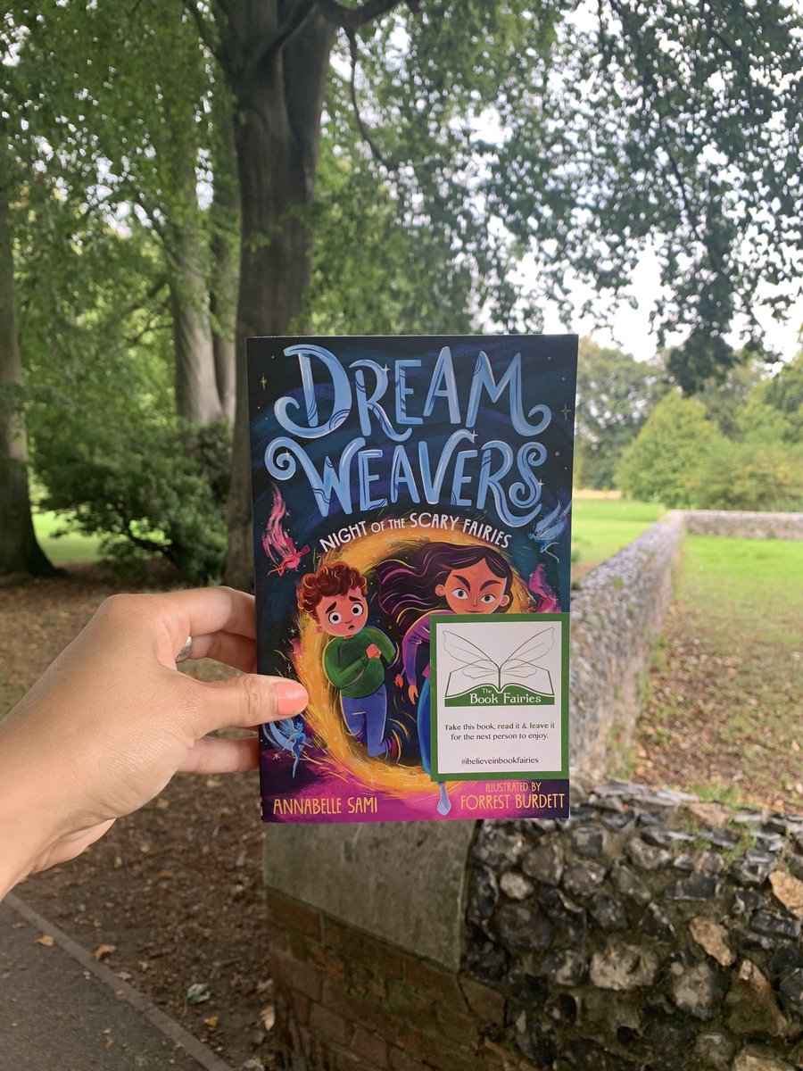 Watch out for the scary fairies! The not so scary Book Fairies are sharing copies of DREAMWEAVERS at Beddington park today! #TBFDreamweavers #TBFLittleTiger #Dreamweavers #AnnabelleSami #Beddington #Surrey #London #Wallington @annabellesami