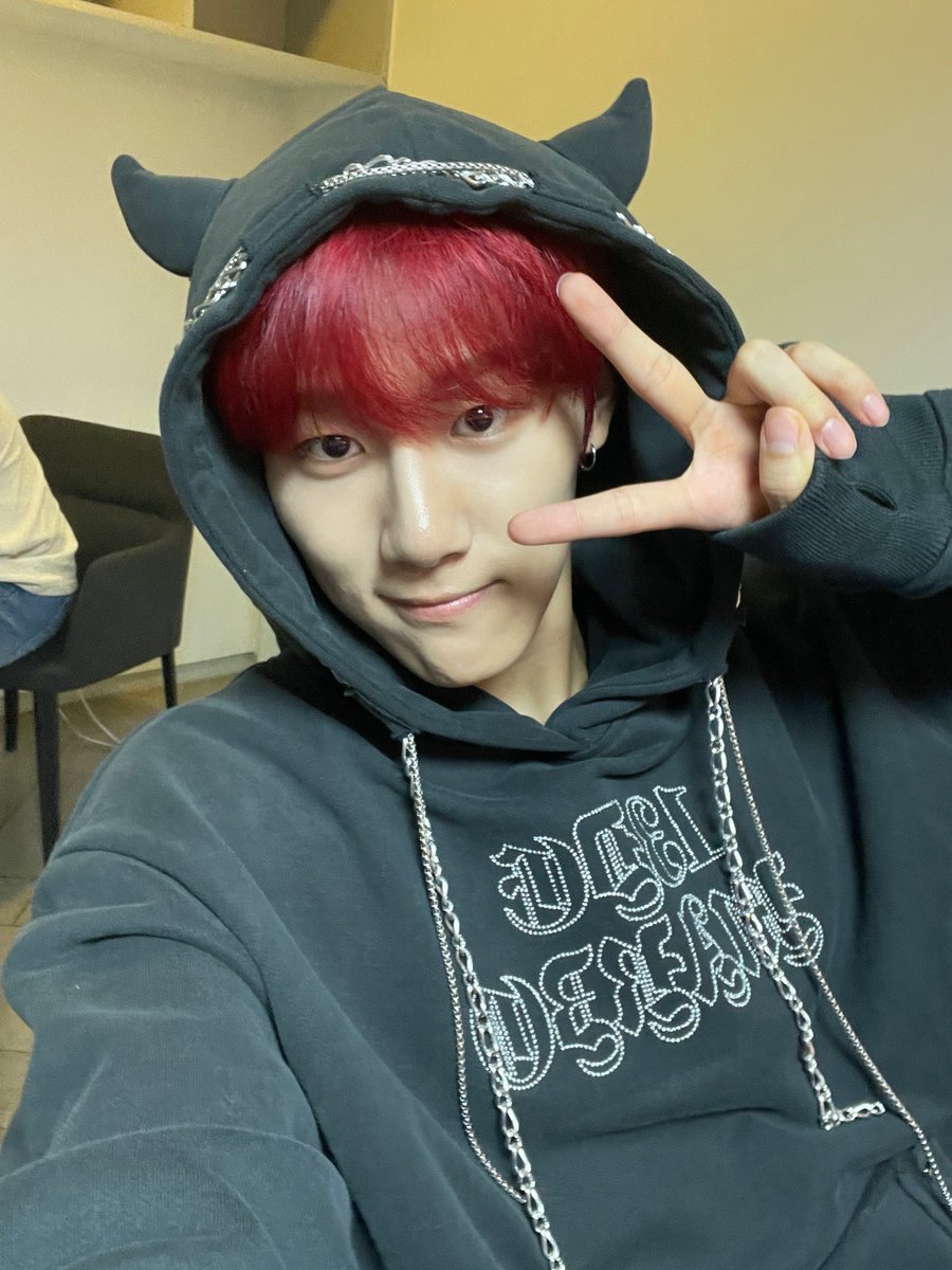 TIOT 티아이오티 tweet media