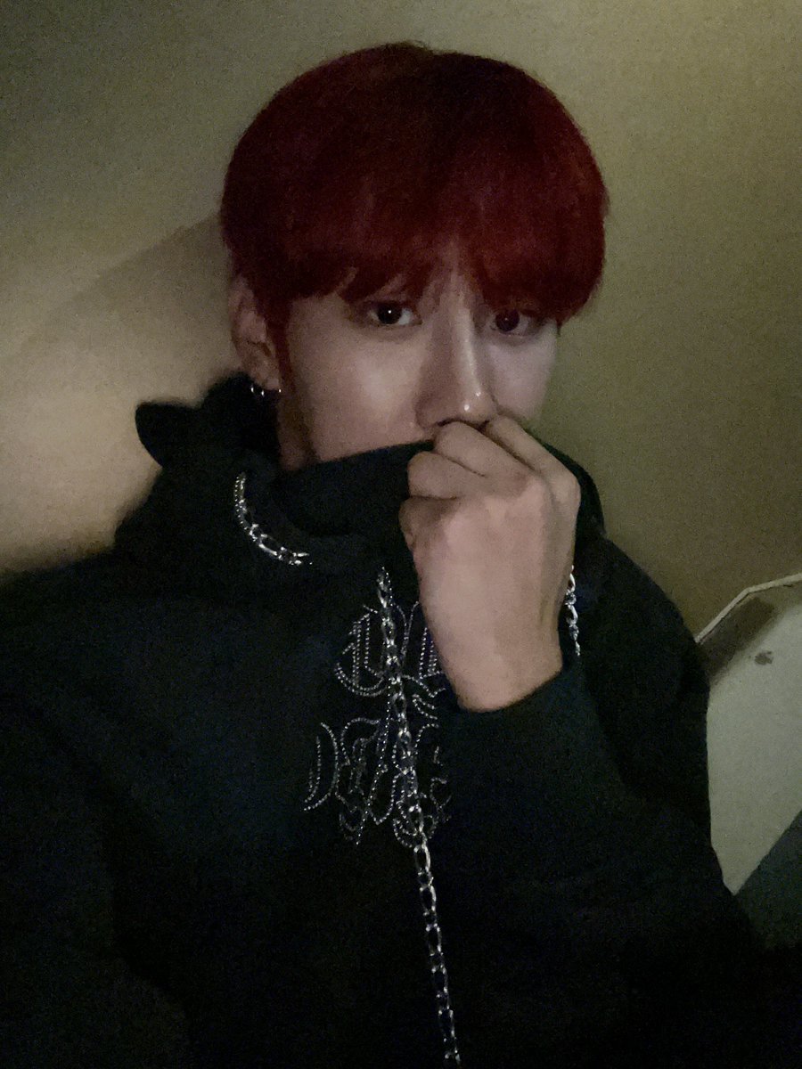 TIOT 티아이오티 tweet media