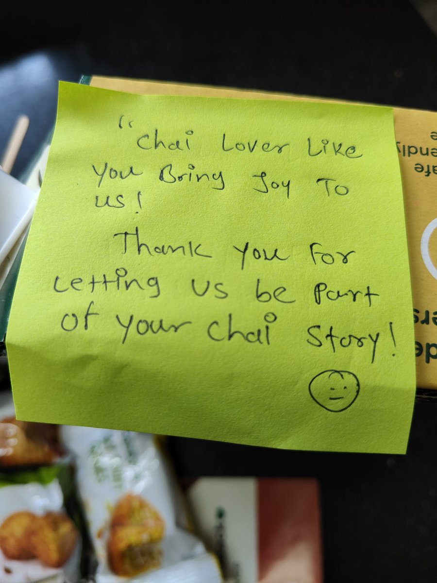 You know how to make a girl smile 😊 My Sunday was certainly brighter post this amazing cuppa #latepost #chaayosvios #Mumbai