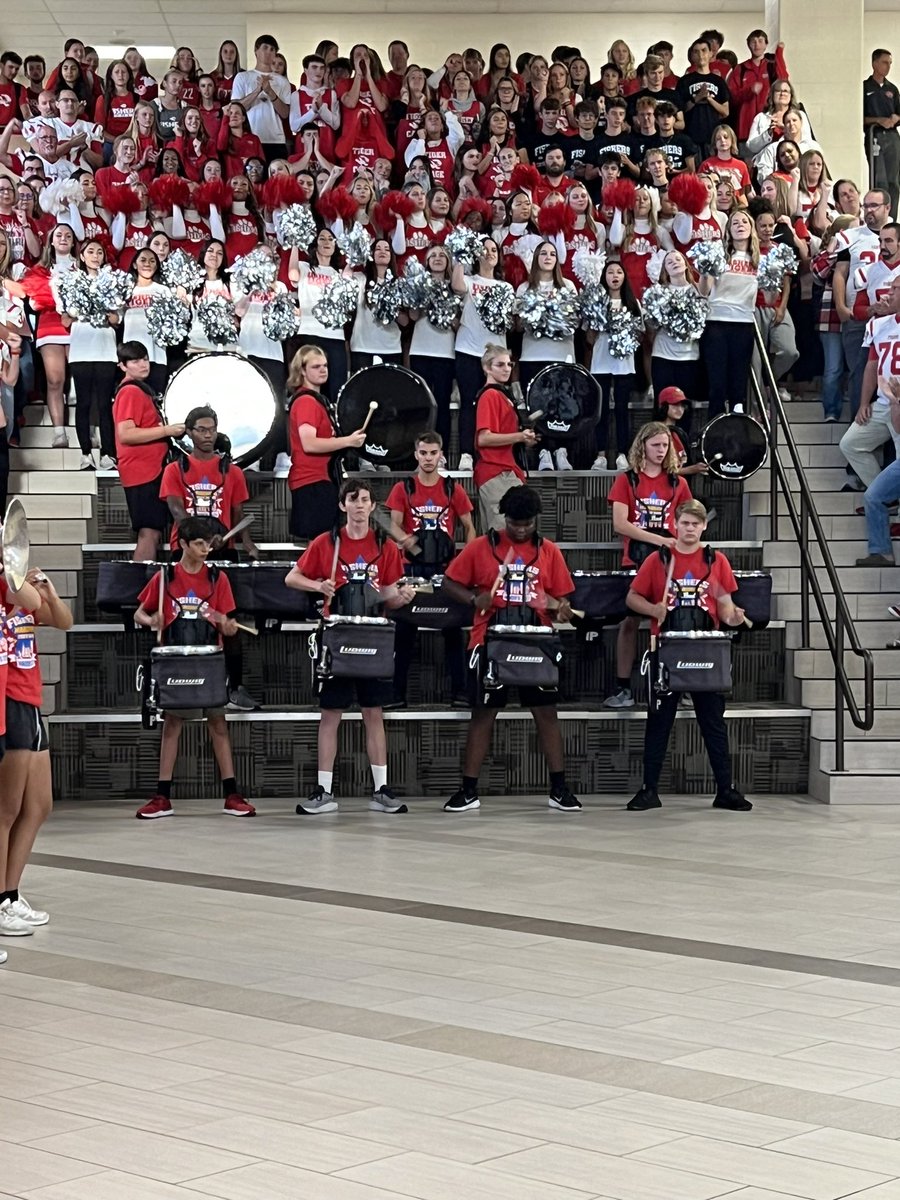 It’s Mudsock morning at FHS…GO TIGERS!!!