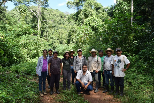 AlexO46456's tweet photo. 5/6 #DICECON23
The motivations of landowners to establish conservation agreements are related to the sense of belonging to the territory, nature stewardship as a sociocultural heritage, maintenance of people's traditions, and anticipated economic benefits from wildlife use. https://t.co/0Pu0A7xqZB