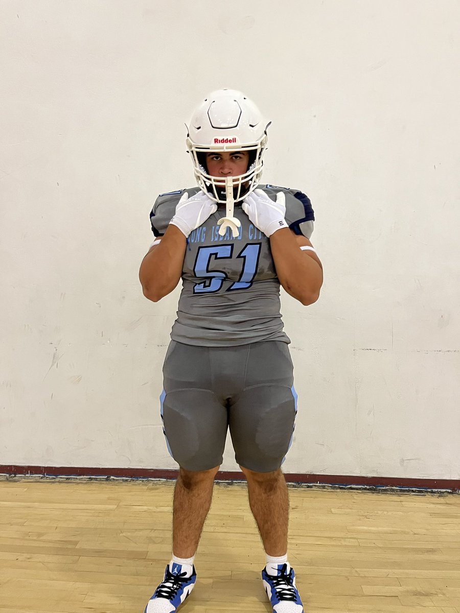 CoachG_LIC's tweet photo. Our 2023 Captains!

Team Captain: ‘24 MLB # 51 @rjustin466 

Assistant Captain: ‘25 WR/DB # 14 @BillyFuiaxis14 

Assistant Captain: ‘25 C/DL # 61 @Adrianp2025 https://t.co/UZx79OwtWT