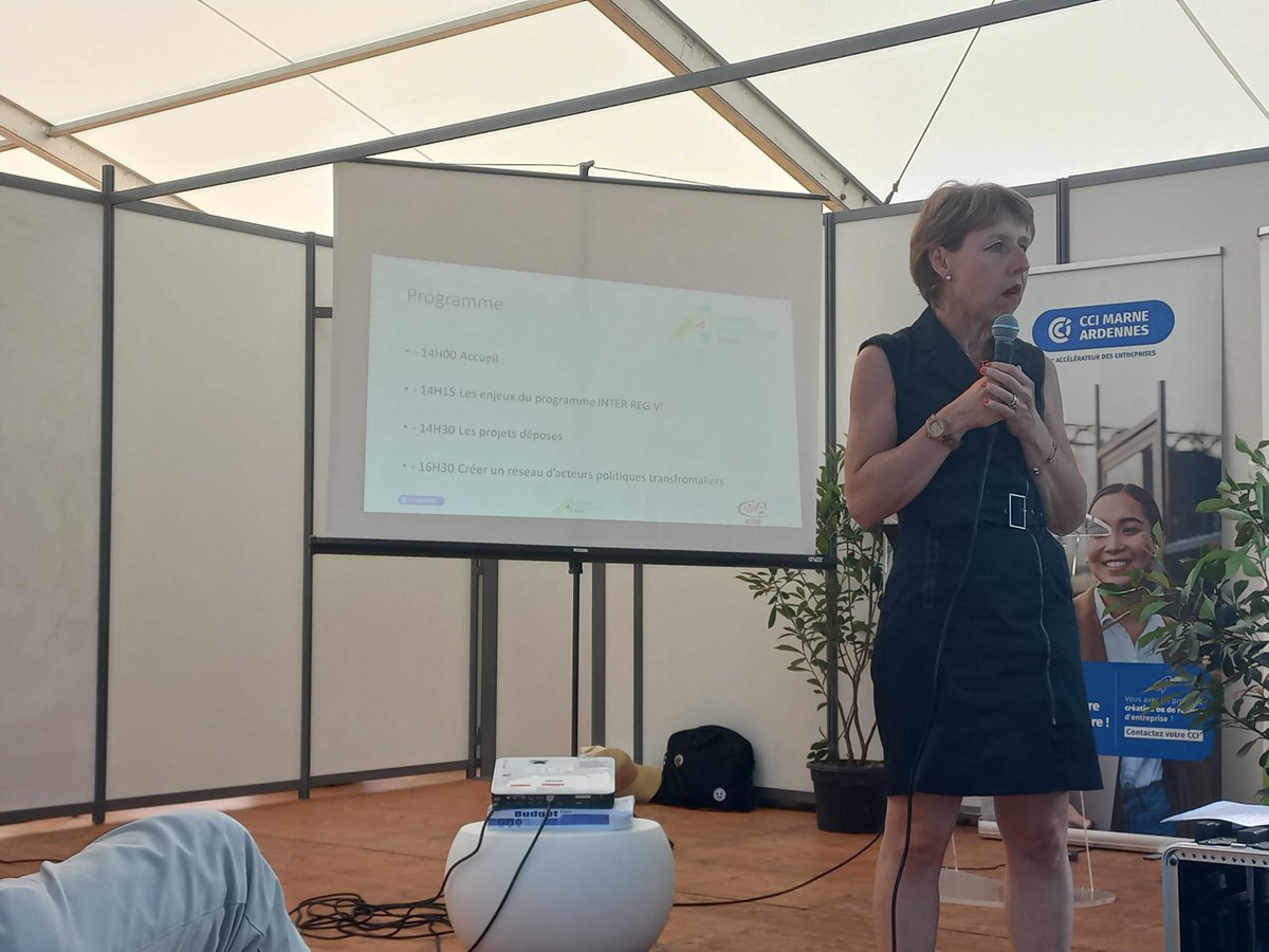 Benoit Dave, Bruno Faucheron et Anne Sander introduisent l'après-midi d’échanges "Territoires et coopérations transfrontalières : un levier de développement économique" à la <a href="/FoiredeSedanoff/">Foire de Sedan (UCIA)</a> 💬